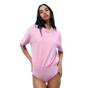 Zara Bodysuit Size Medium Crewneck Short Sleeve Tee Pink Cotton Blend Feminine